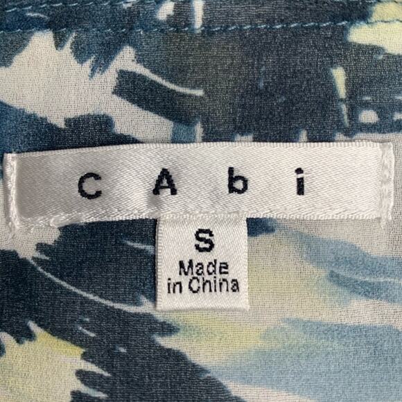 CABI Women Top Sleeveless Button Down Size S Abstract Blue Tones - Picture 6 of 8